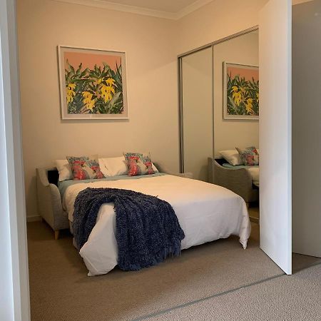Mariner'S Cove ~ Luxe Waterfront Apartment Mindarie 外观 照片